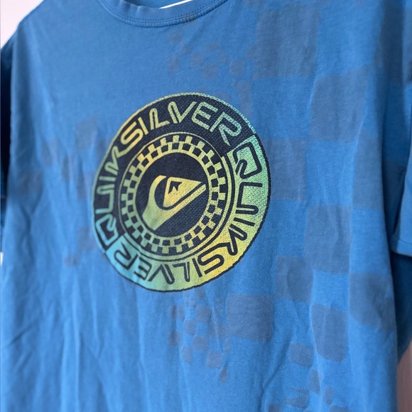 🎉4/30$🎉 Quicksilver Graphic Tee – Size Medium ✨ - Picture 3 of 3